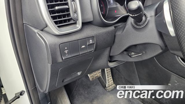 Kia Sportage 2022 — photo 16