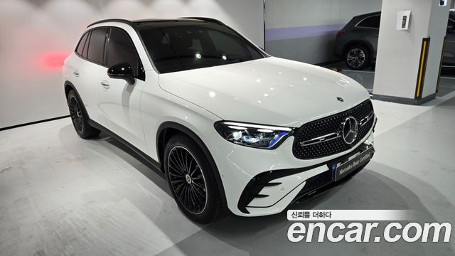 Mercedes-Benz GLC-Class 2026 — photo 2