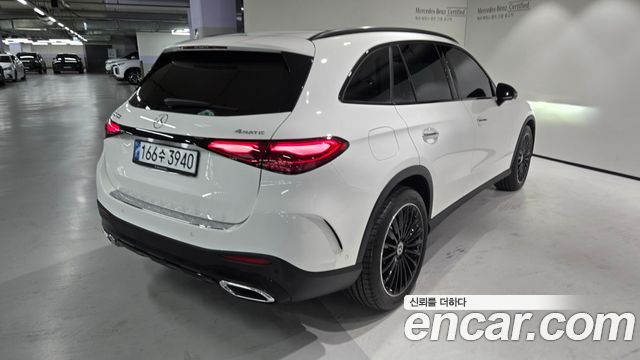 Mercedes-Benz GLC-Class 2026 — photo 4