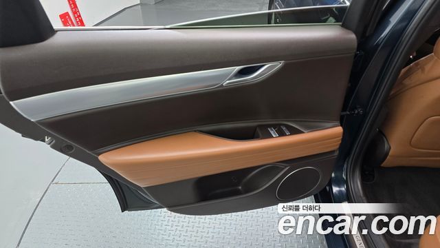 Genesis G80 2021 — photo 15