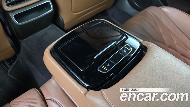 Genesis G80 2021 — photo 31