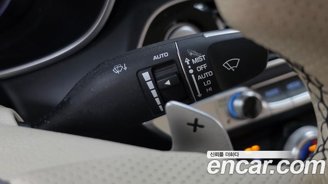 Genesis G70 2020 — photo 29