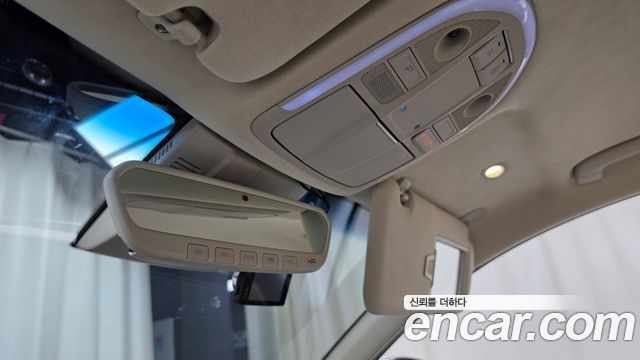 Genesis G70 2020 — photo 31