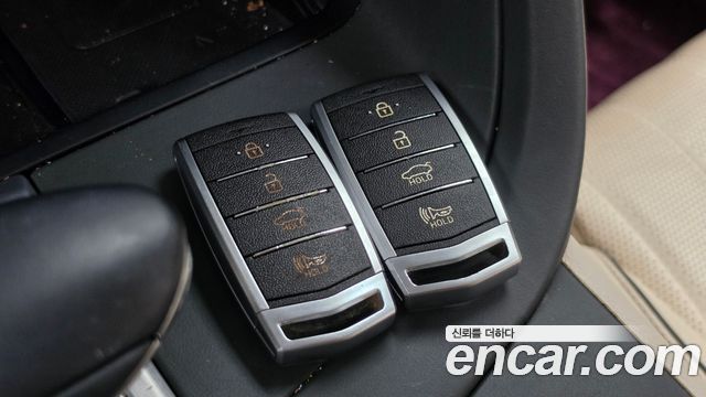 Genesis G70 2020 — photo 33