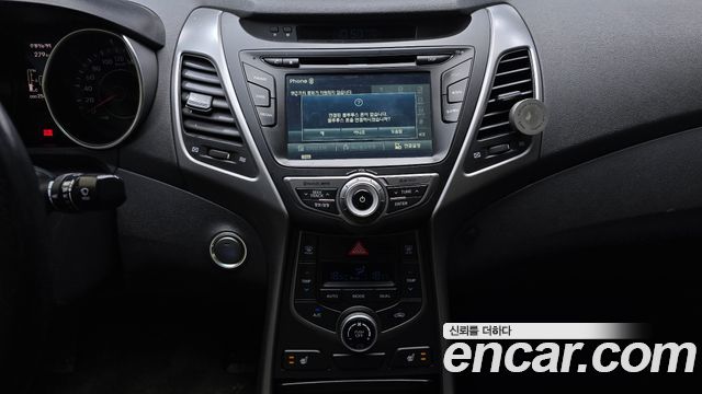 Hyundai AVANTE 2014 — photo 14