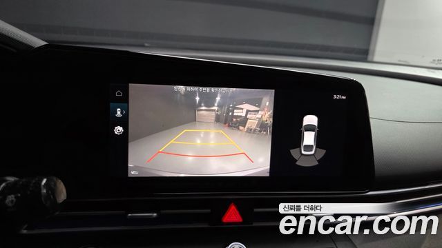 Hyundai AVANTE 2021 — photo 21