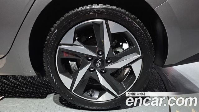 Hyundai AVANTE 2021 — photo 7