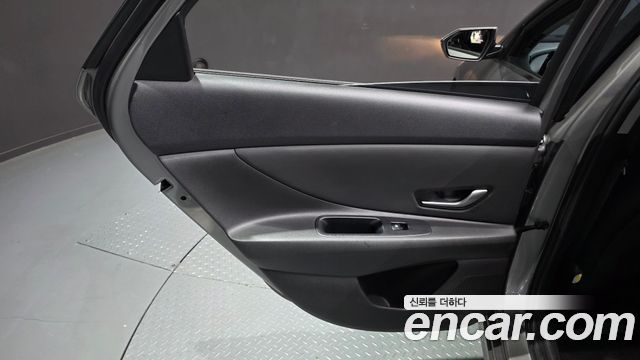 Hyundai AVANTE 2021 — photo 15