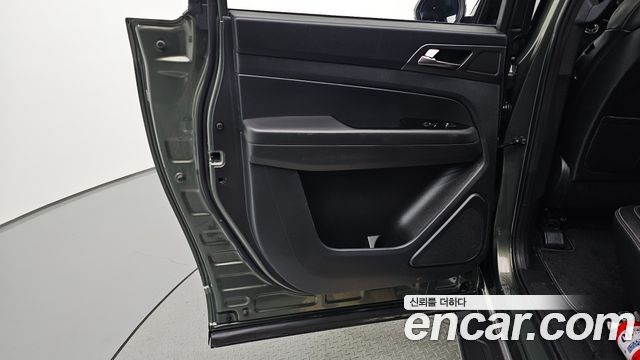 KG Mobility Musso 2025 — photo 15