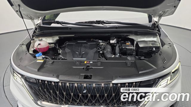 Kia Canival 2023 — photo 6