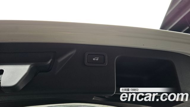Land Rover Discovery Sport 2019 — photo 27