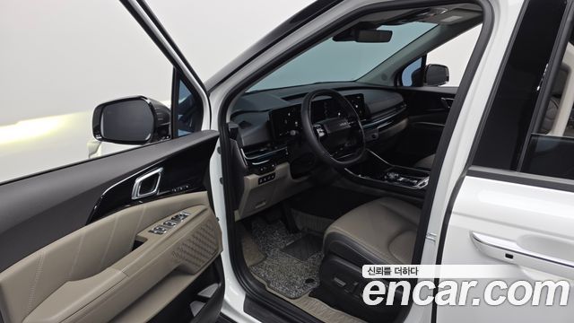 Kia Canival 2025 — photo 13