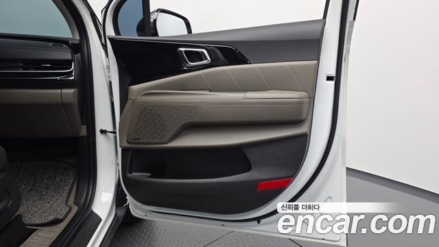 Kia Canival 2025 — photo 15