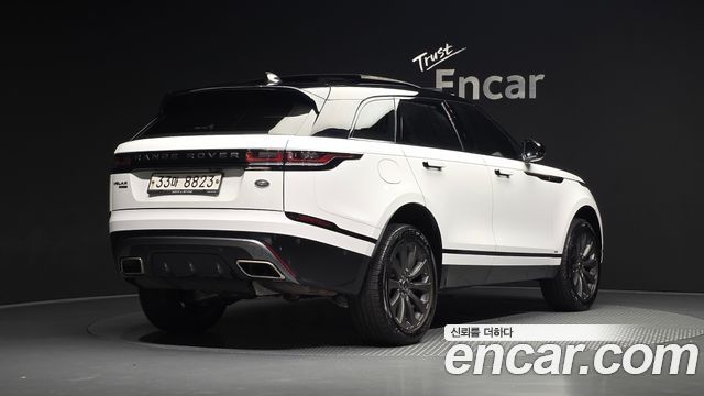 Land Rover Range Rover Velar 2018 — photo 2