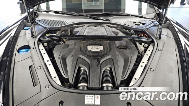 Porsche Panamera 2021 — photo 6
