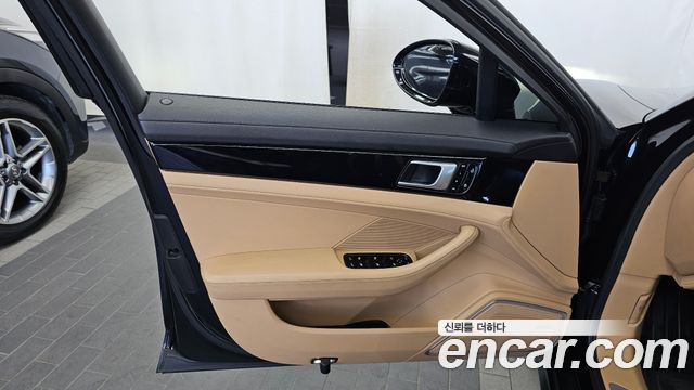 Porsche Panamera 2021 — photo 14