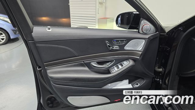 Mercedes-Benz S-Class 2016 — photo 14