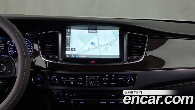 Hyundai Equus 2015 — photo 14