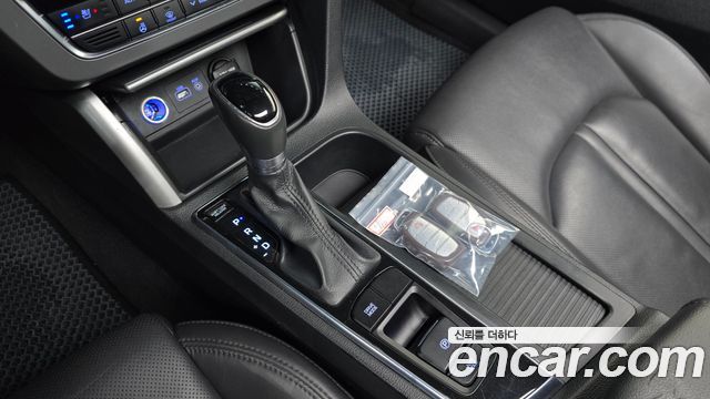 Hyundai Sonata 2016 — photo 9