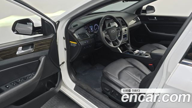 Hyundai Sonata 2016 — photo 10