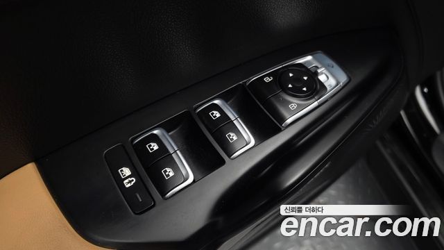 Kia K5 2023 — photo 28