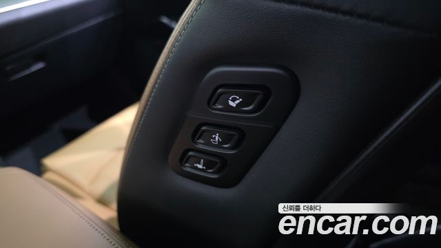 Kia K5 2023 — photo 29