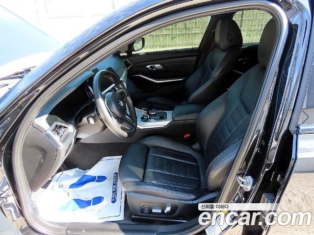 BMW 3-Series 2021 — photo 5