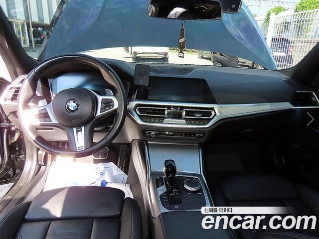 BMW 3-Series 2021 — photo 7