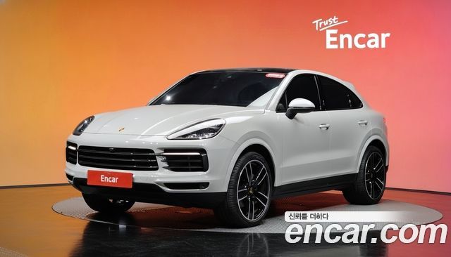 Porsche Cayenne 2021 — photo 1