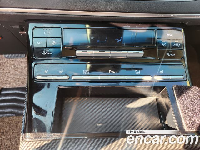 Hyundai Grandeur 2023 — photo 8