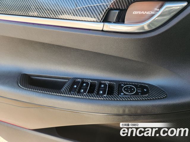 Hyundai Grandeur 2023 — photo 10