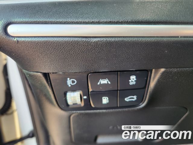 Hyundai Grandeur 2023 — photo 11