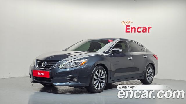 Nissan Altima 2017 — photo 1