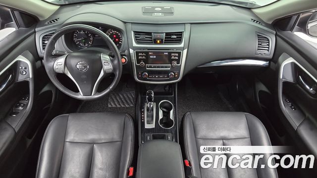 Nissan Altima 2017 — photo 7