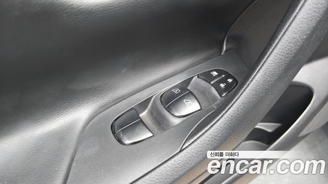 Nissan Altima 2017 — photo 14