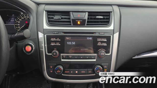 Nissan Altima 2017 — photo 20