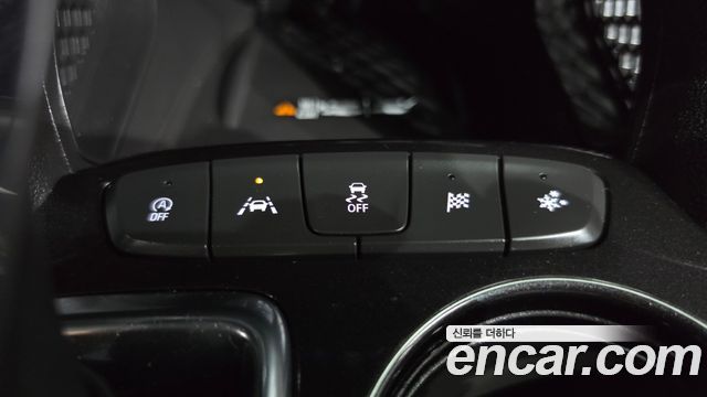 Chevrolet Korea Trailblazer 2022 — photo 23