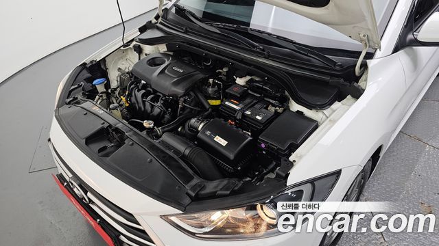 Hyundai AVANTE 2016 — photo 6