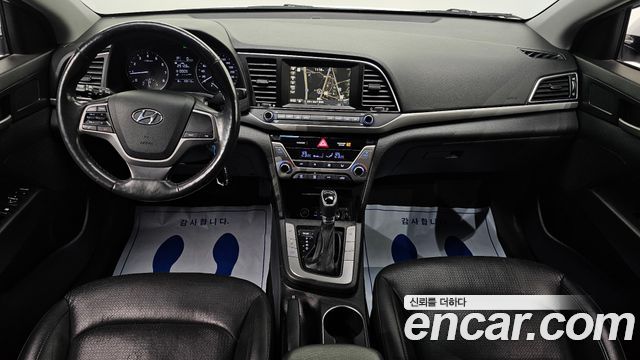 Hyundai AVANTE 2016 — photo 7