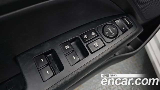 Hyundai AVANTE 2016 — photo 13