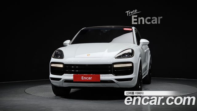 Porsche Cayenne 2021 — photo 3