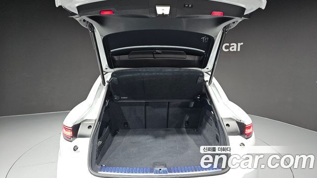 Porsche Cayenne 2021 — photo 37