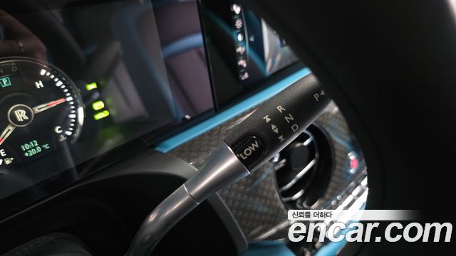 Rolls-Royce Ghost 2023 — photo 9