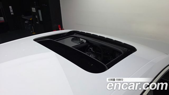 Audi A4 2022 — photo 25