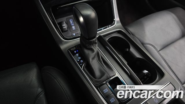 Hyundai Grandeur 2018 — photo 12