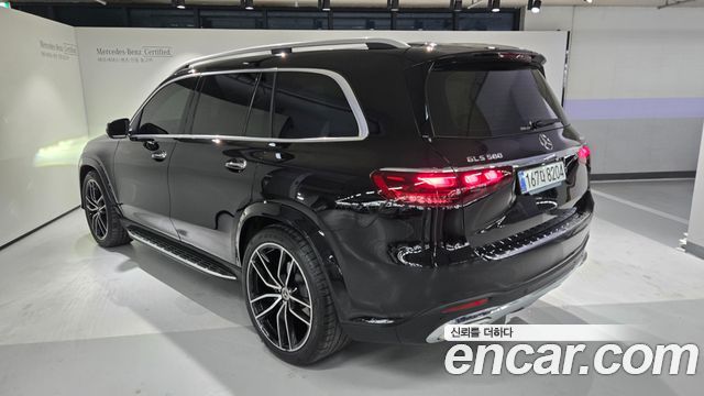 Mercedes-Benz GLS-Class 2025 — photo 3
