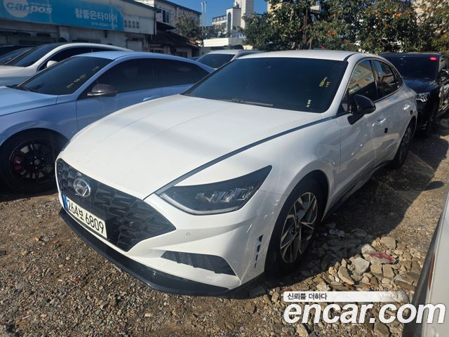 Hyundai Sonata 2022 — photo 1