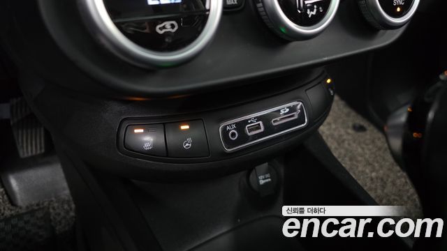 Fiat 500X 2016 — photo 18