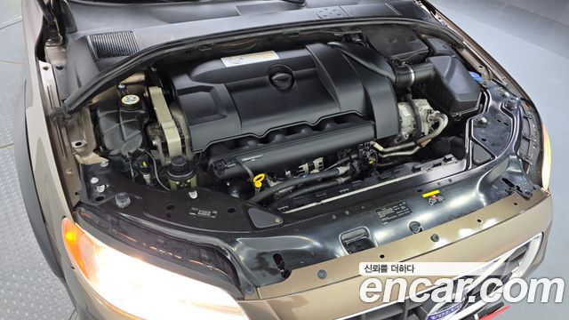 Volvo XC70 2012 — photo 6