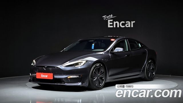 Tesla Model S 2024 — photo 1